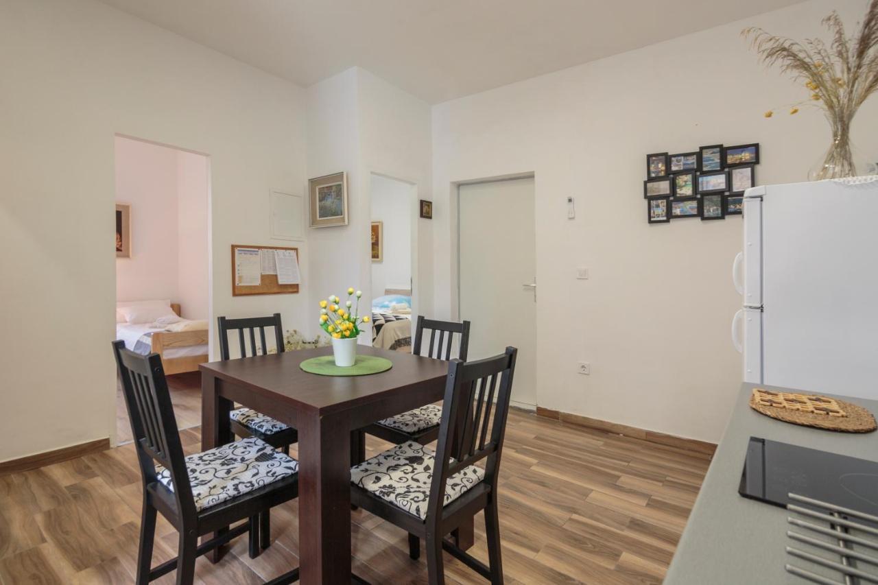 Apartment Esa 코미자 외부 사진