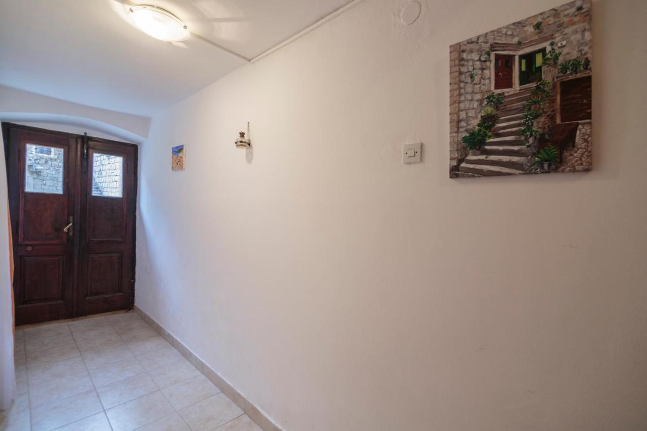 Apartment Esa 코미자 외부 사진